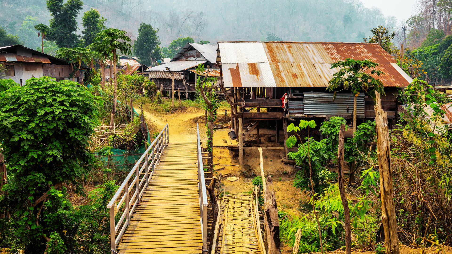 A River Journey Through Time: Bamboo Rafting in Peraya Kuching, Sarawak
